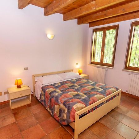 Agriturismo Gardenali Volta Mantovana Exteriör bild