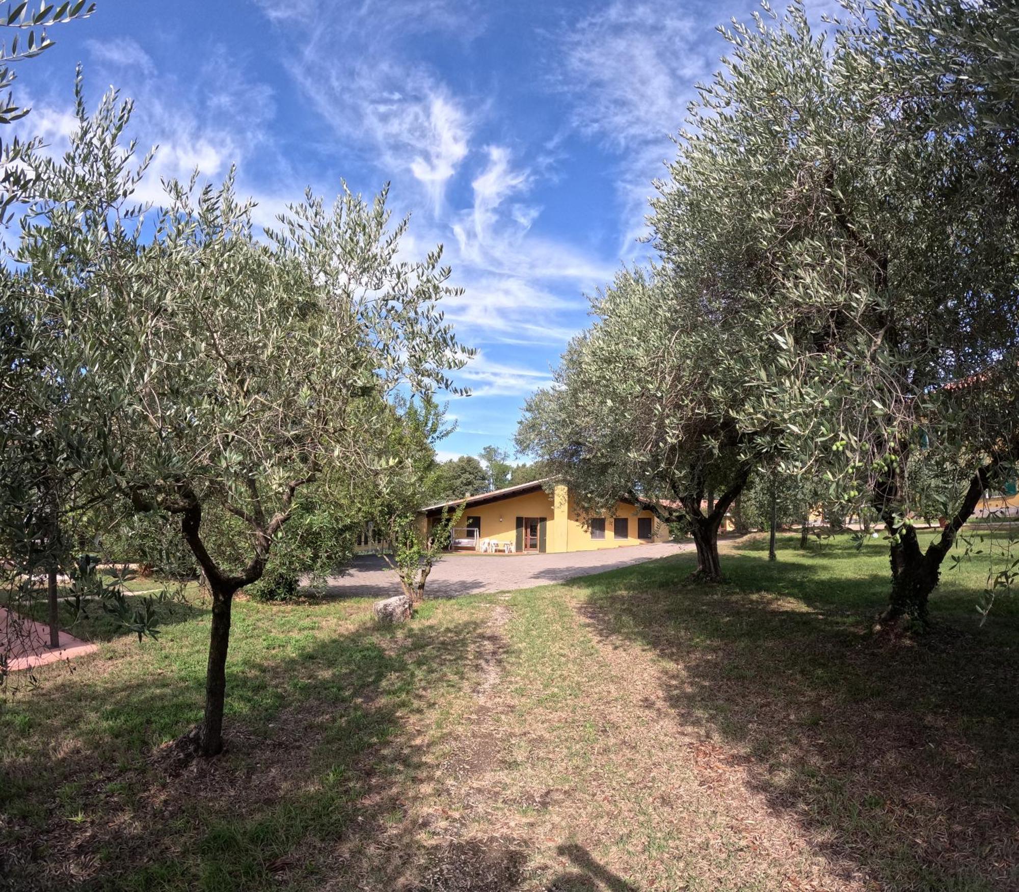 Agriturismo Gardenali Volta Mantovana Exteriör bild